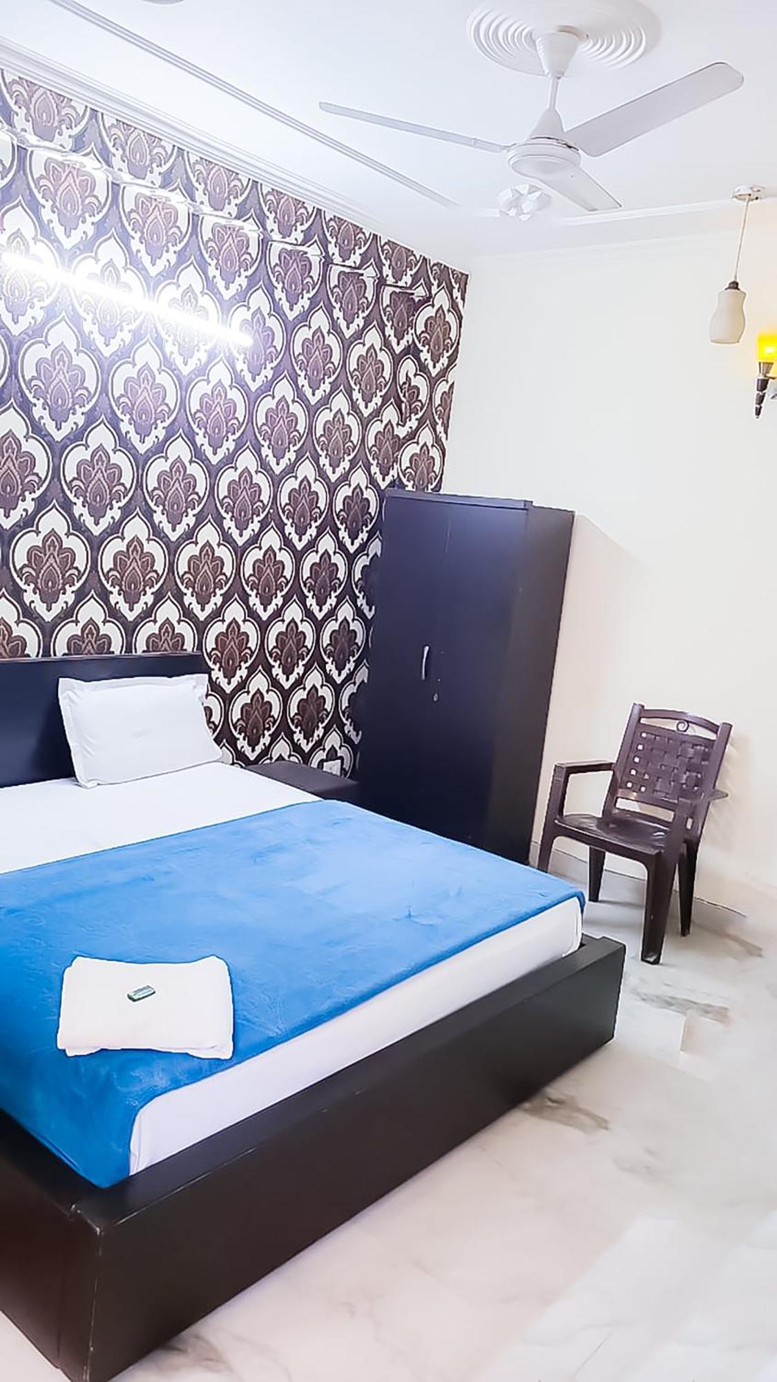Deluxe Room In Cr Park ニューデリー エクステリア 写真