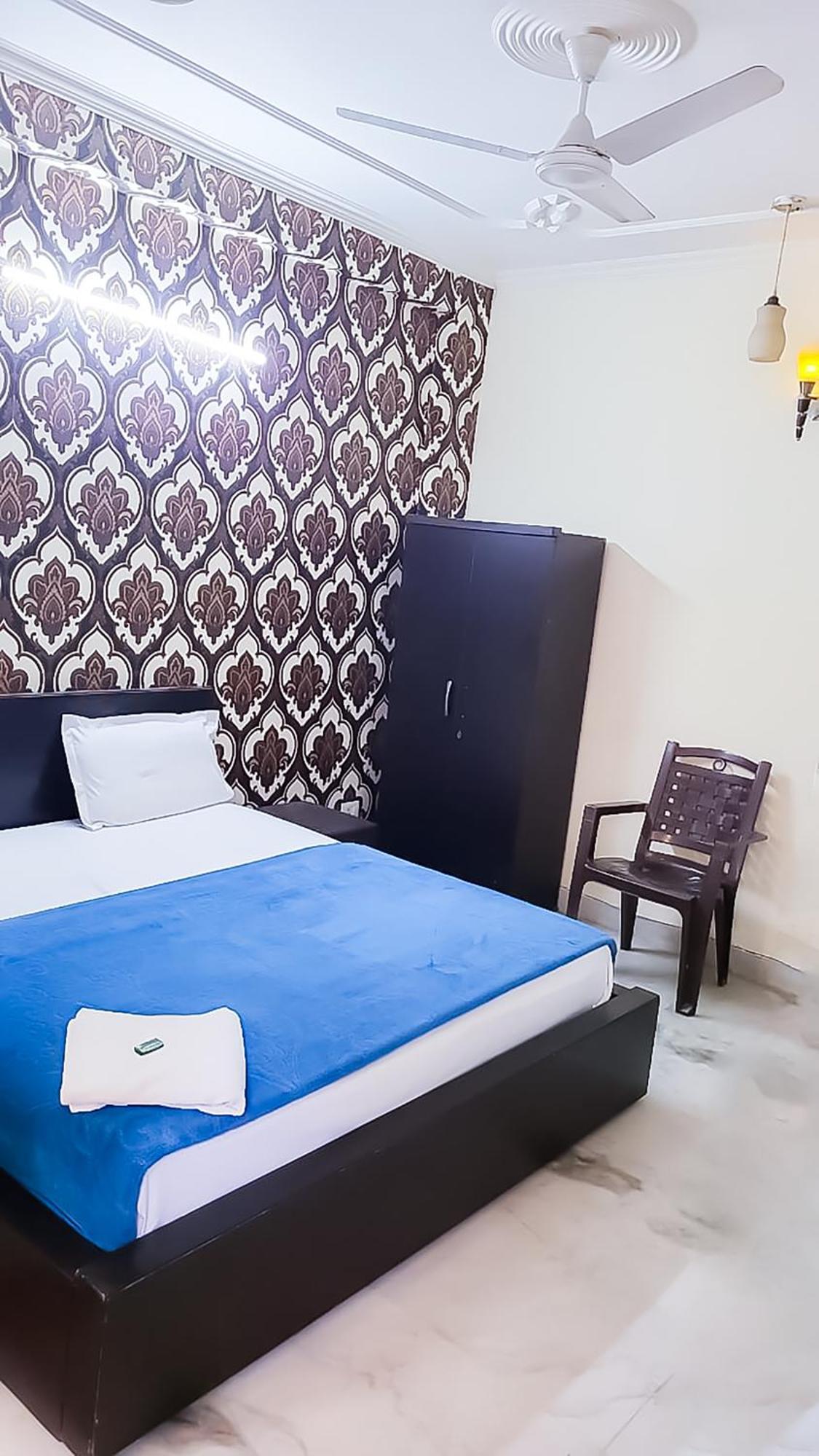 Deluxe Room In Cr Park ニューデリー エクステリア 写真